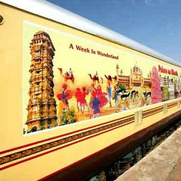 PALACE ON WHEELS TOUR